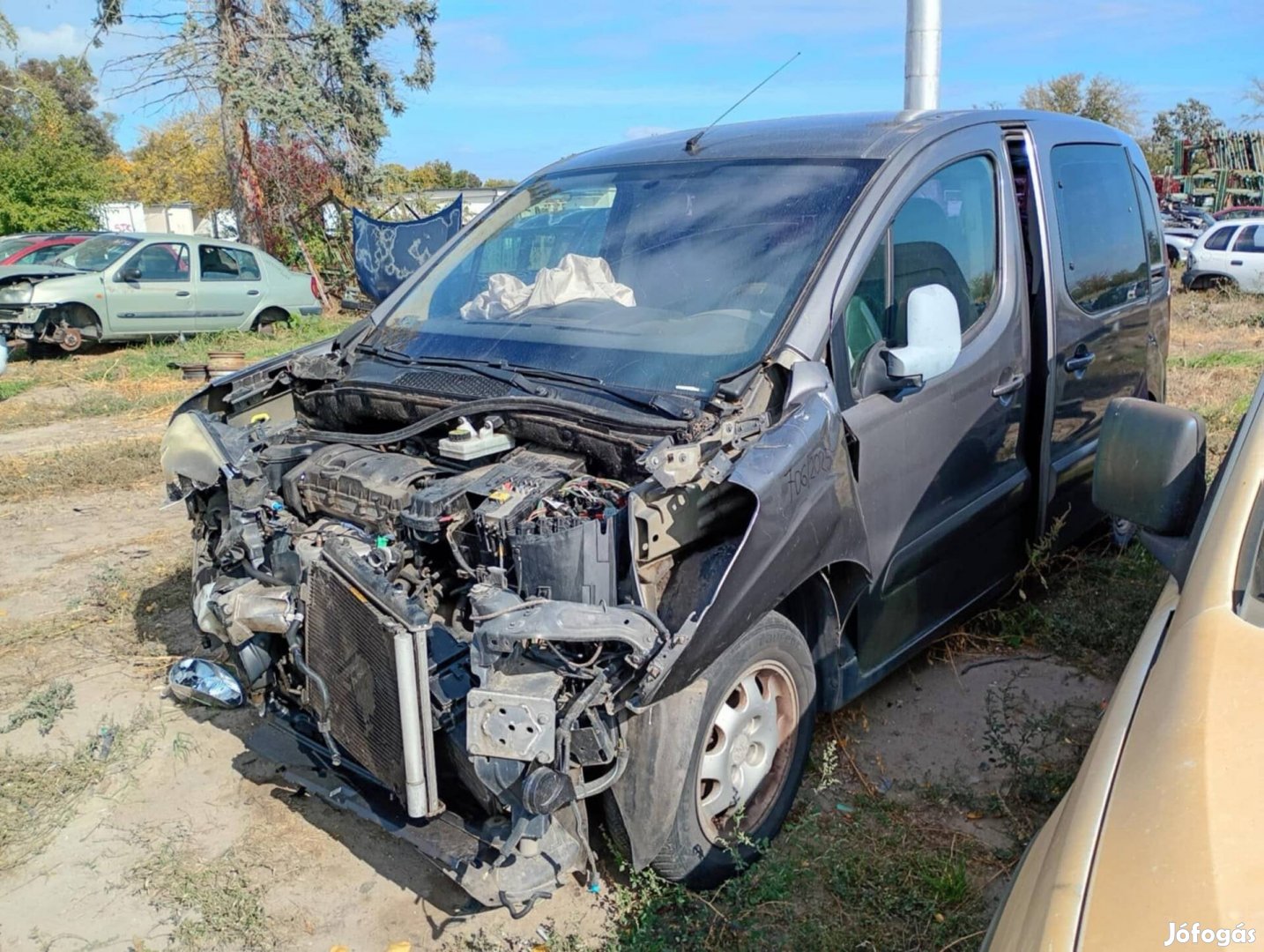 Peugeot Partner 1.6 16V bontott alkatrészek elérhetőek!Bmotorkód: NFR 