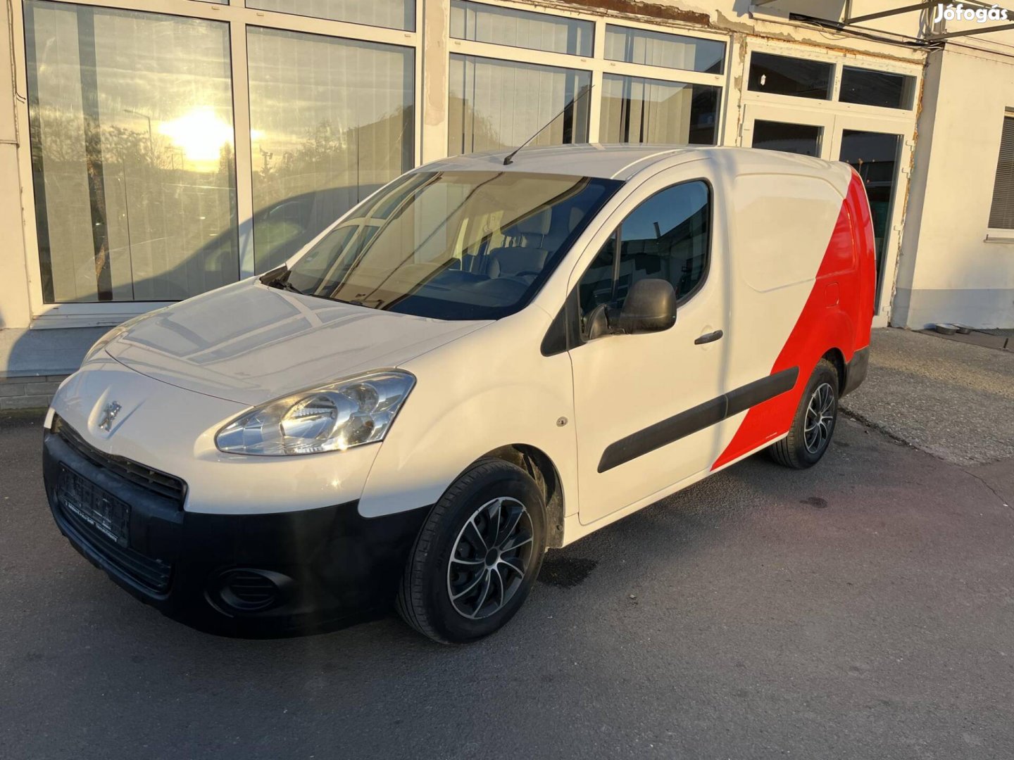 Peugeot Partner 1.6 HDi Active L2 végig vez. sz...