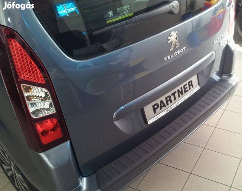 Peugeot Partner 2018-ig Expert 2016-ig Lökhárítóvédő Csomagtérajtóhoz
