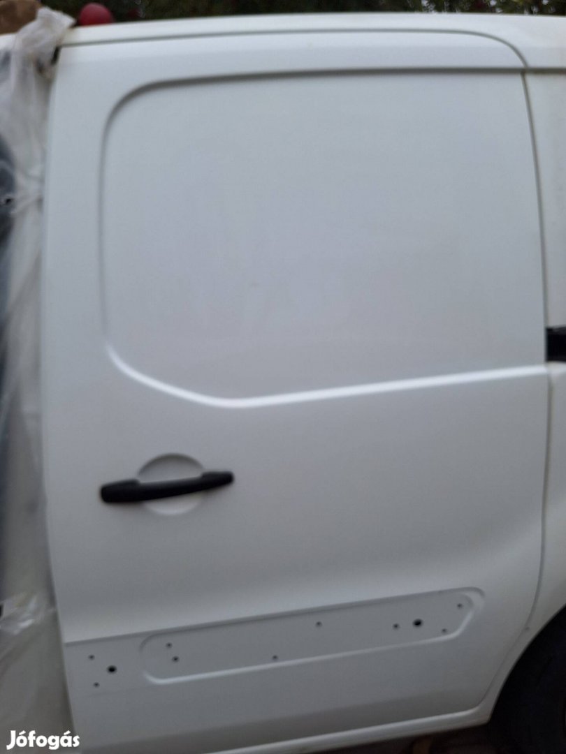 Peugeot Partner Citroen Berlingo 2008-  tolóajtó jobb és bal
