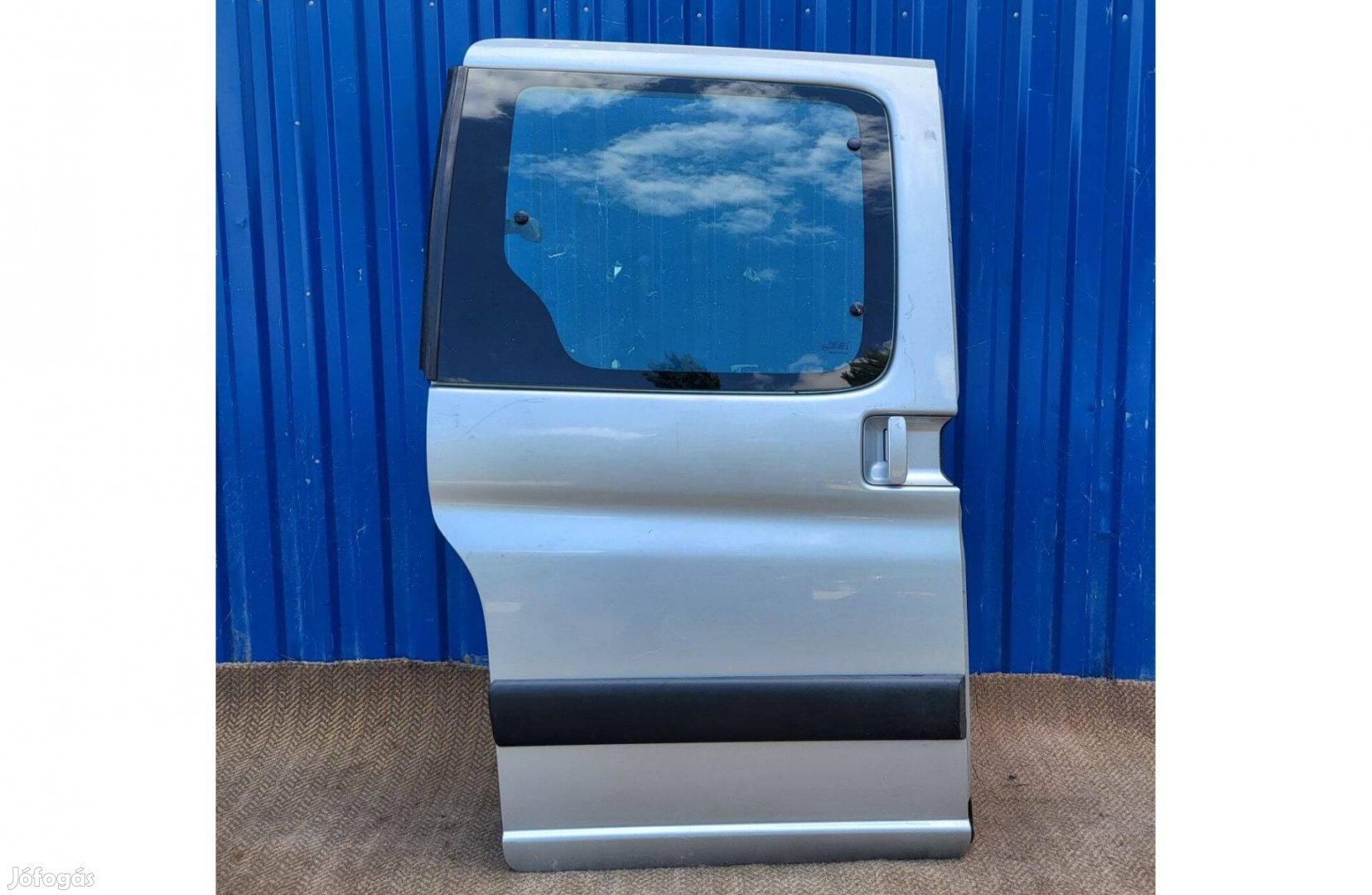 Peugeot Partner Citroen Berlingo jobb oldal, toló ajtó sérülésmentes