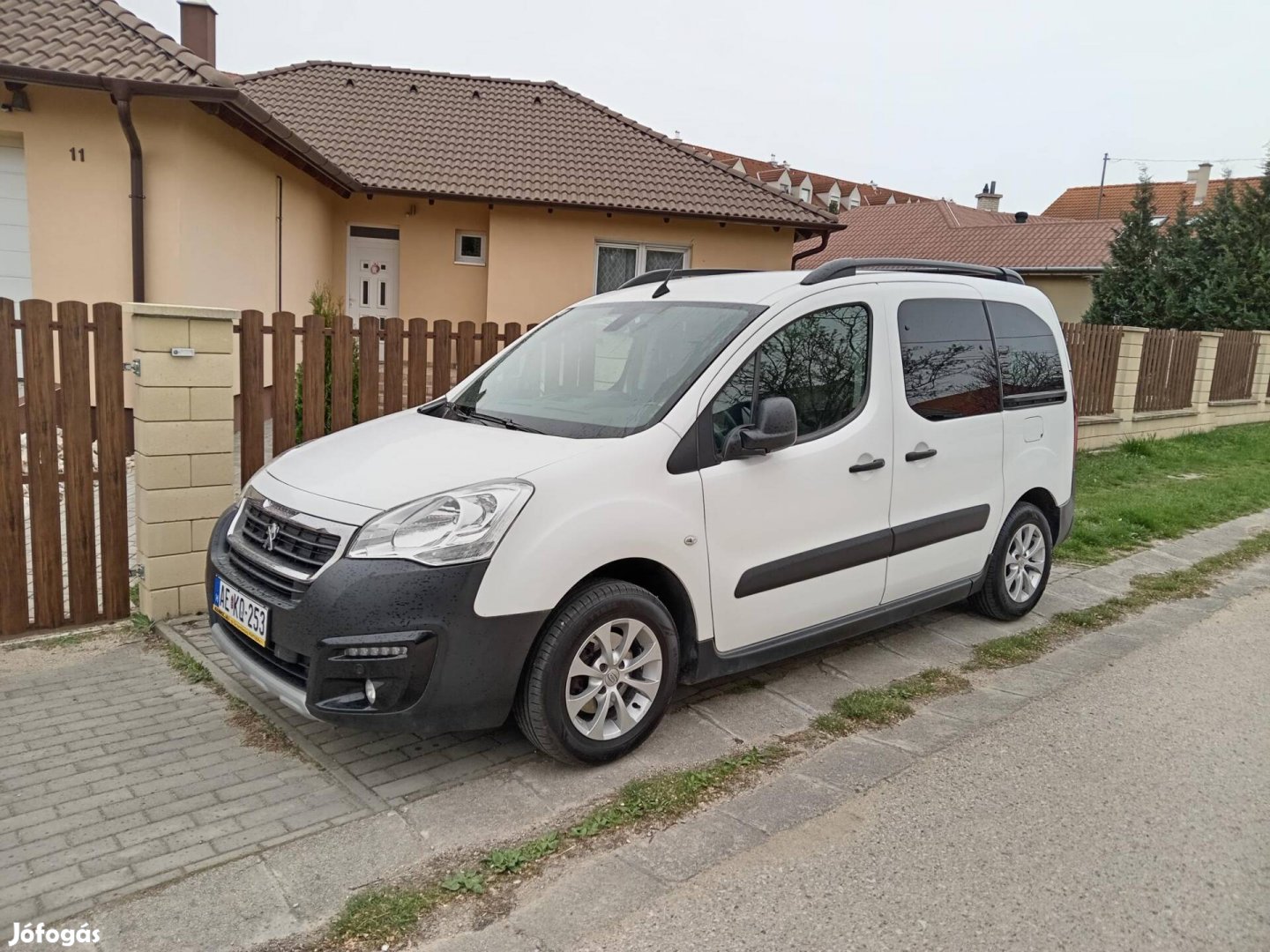 Peugeot Partner Tepee 1.6 Bluehdi Outdoor S&S