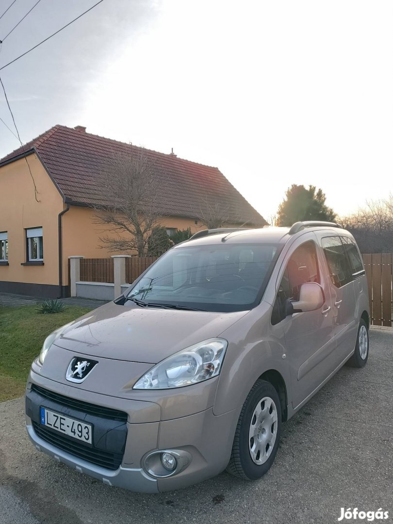 Peugeot Partner Tepee 1.6 HDI 7 személy 