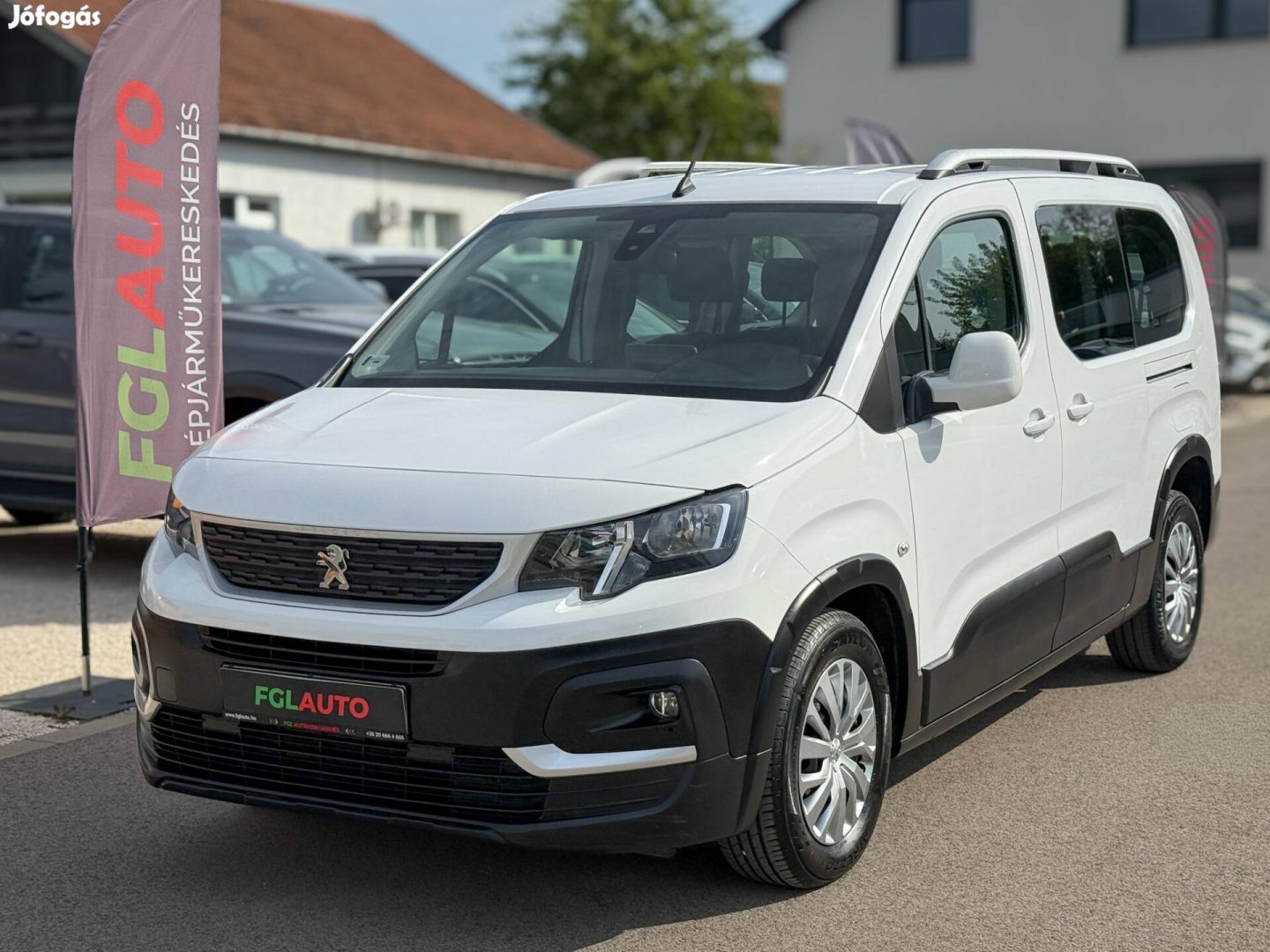 Peugeot Rifter 1.2 Puretech Active S&S L2 (7 sz...