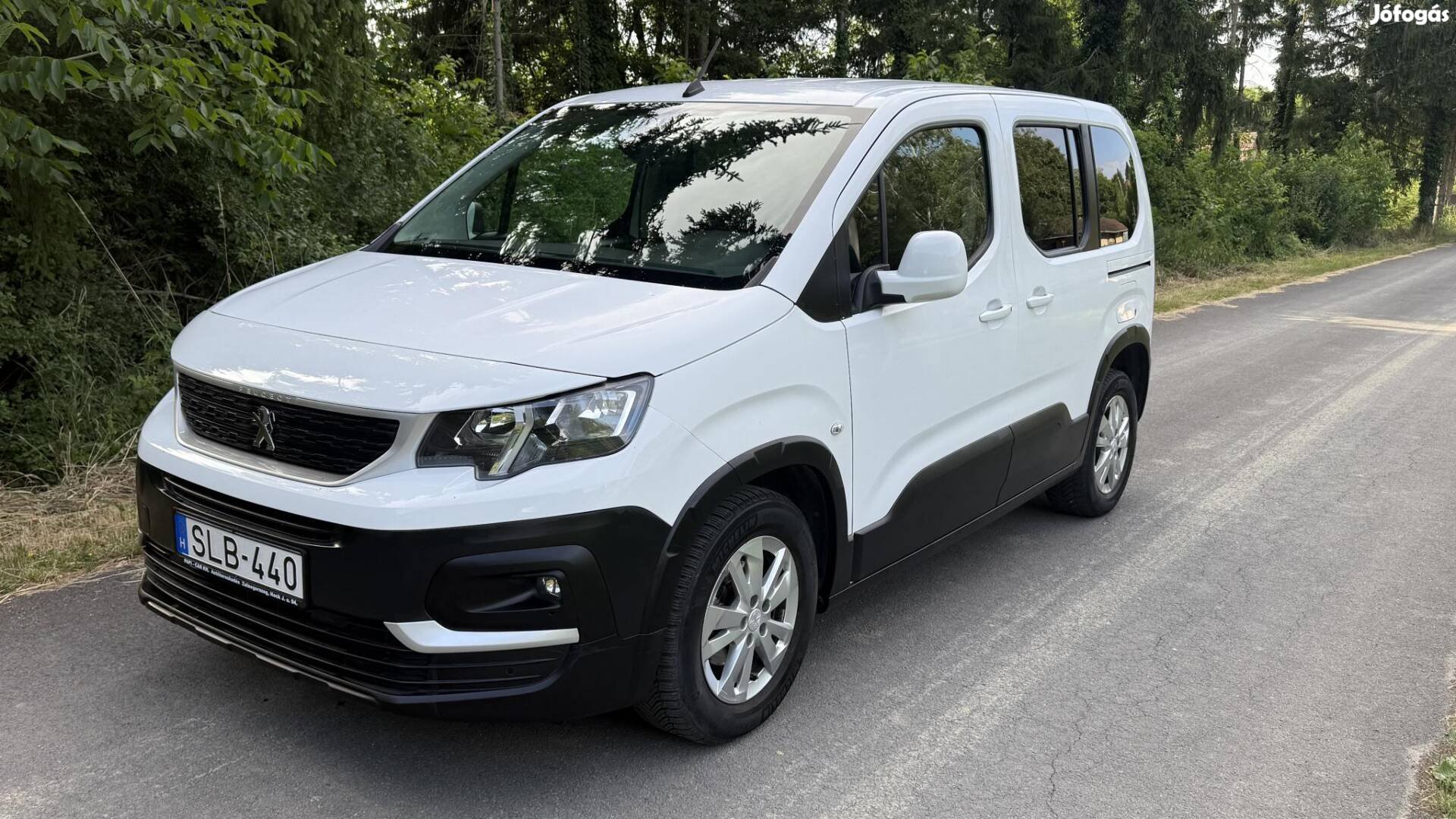 Peugeot Rifter 1.5 Bluehdi Active S&S L2 Ülésfű...