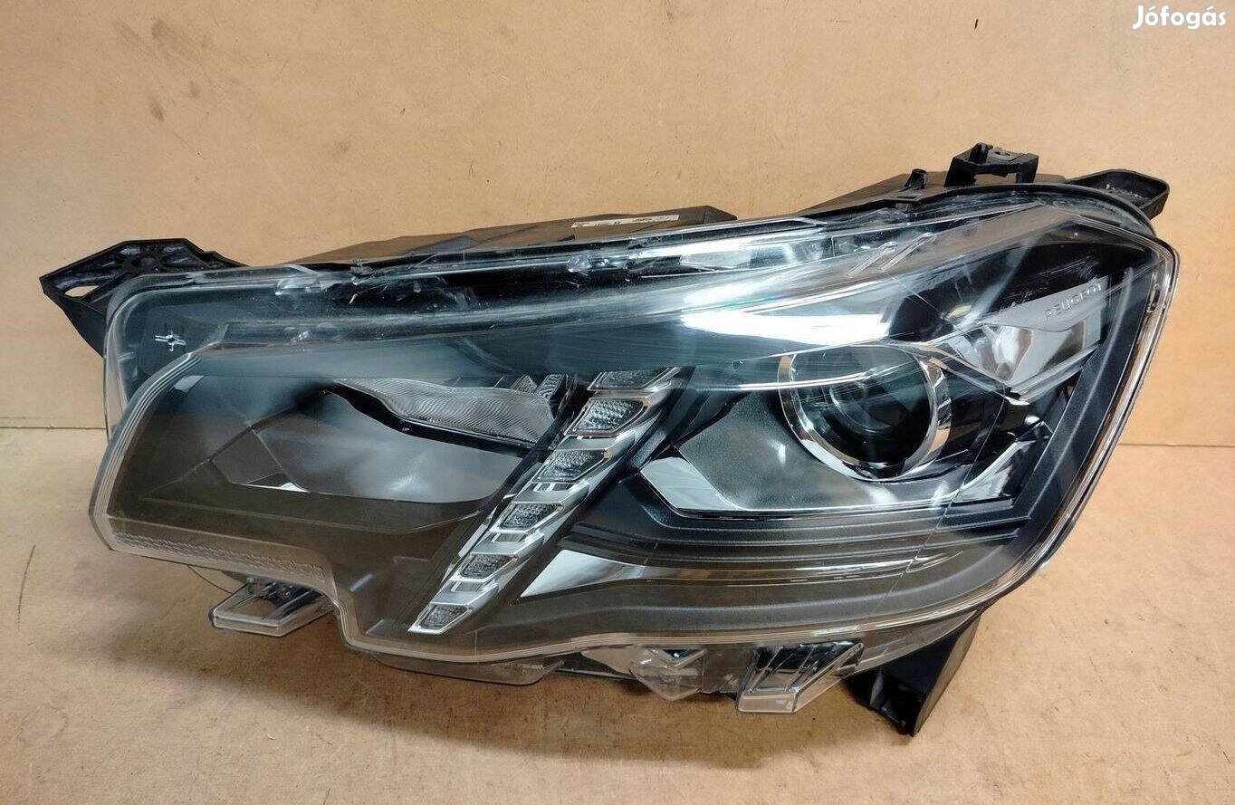 Peugeot Rifter bal első led projektor fényszóró