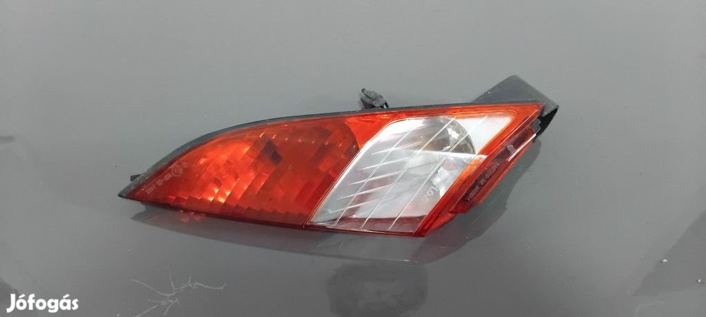 Peugeot Satelis 125 Bal hátsó lámpa