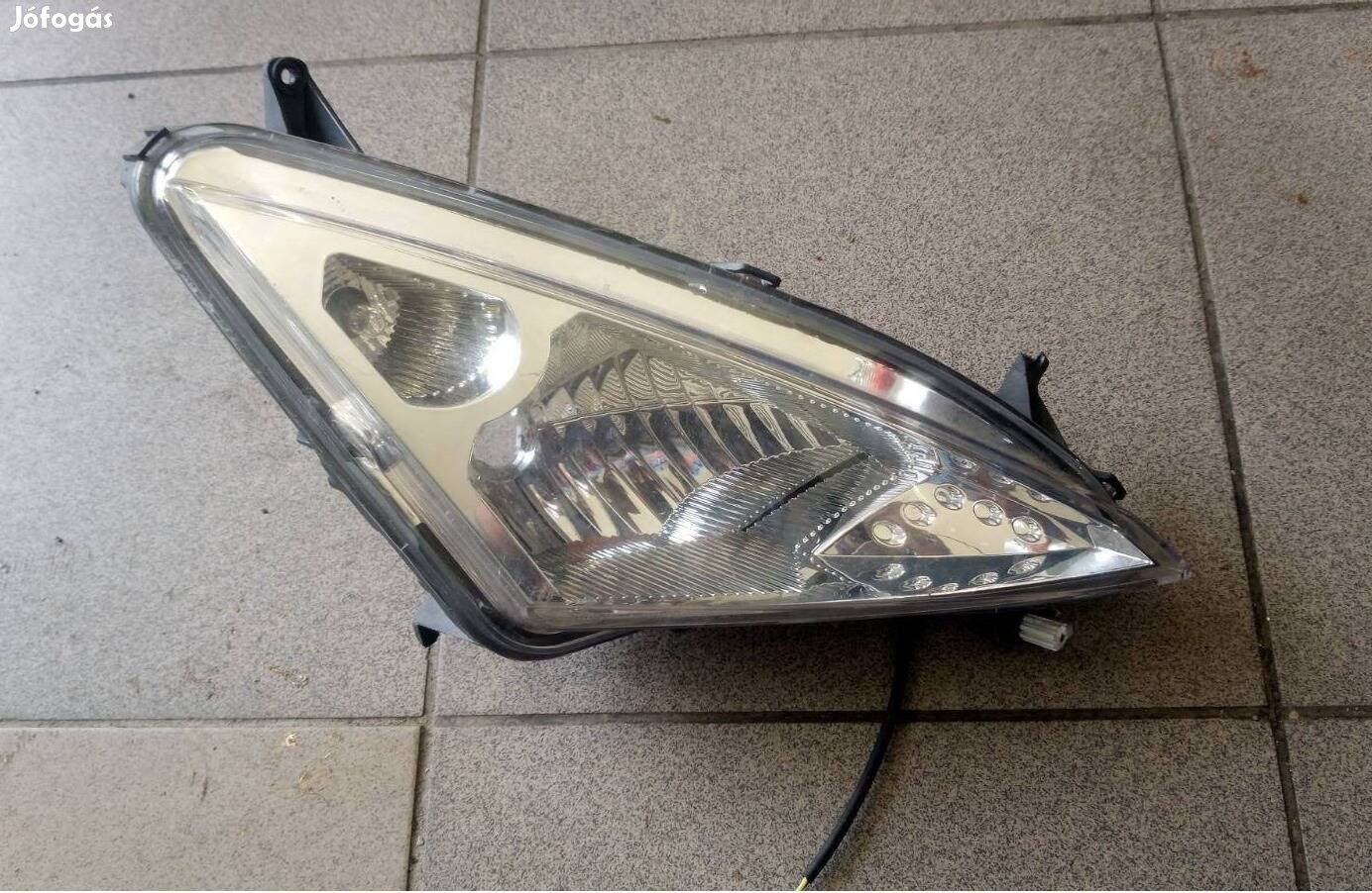 Peugeot Speedfight 3 jobb első lámpa