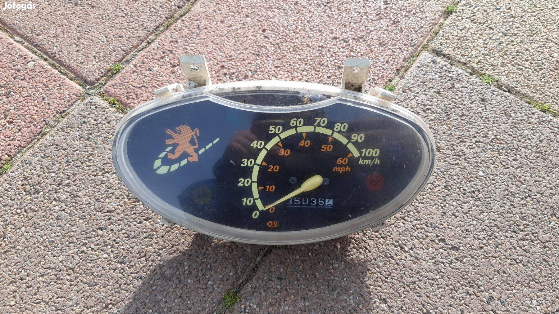 Peugeot Vivacity 100 műszerfal