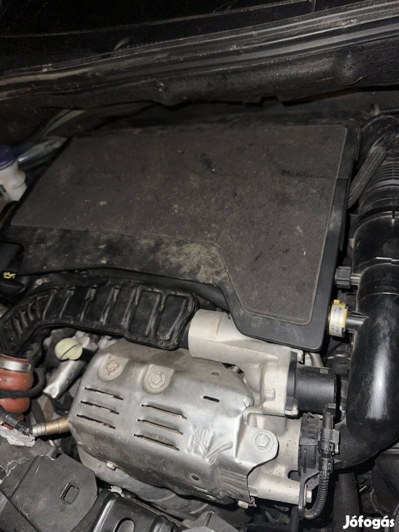 Peugeot , Citroen 1.2 benzines (Hn05 ) komplett motor eladó .