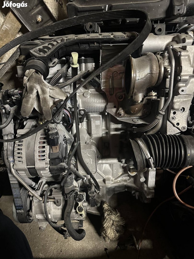 Peugeot , Citroen 1.2 turbó puretech 131 le komplett motor eladó . 