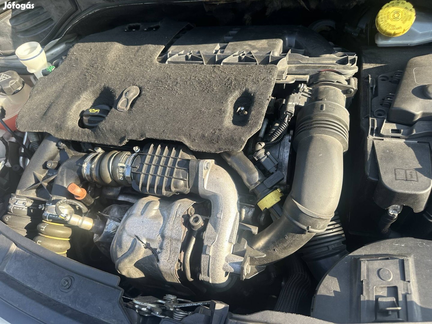 Peugeot , Citroen 1.6 Hdi 82 kw 9H05 komplett motor eladó .
