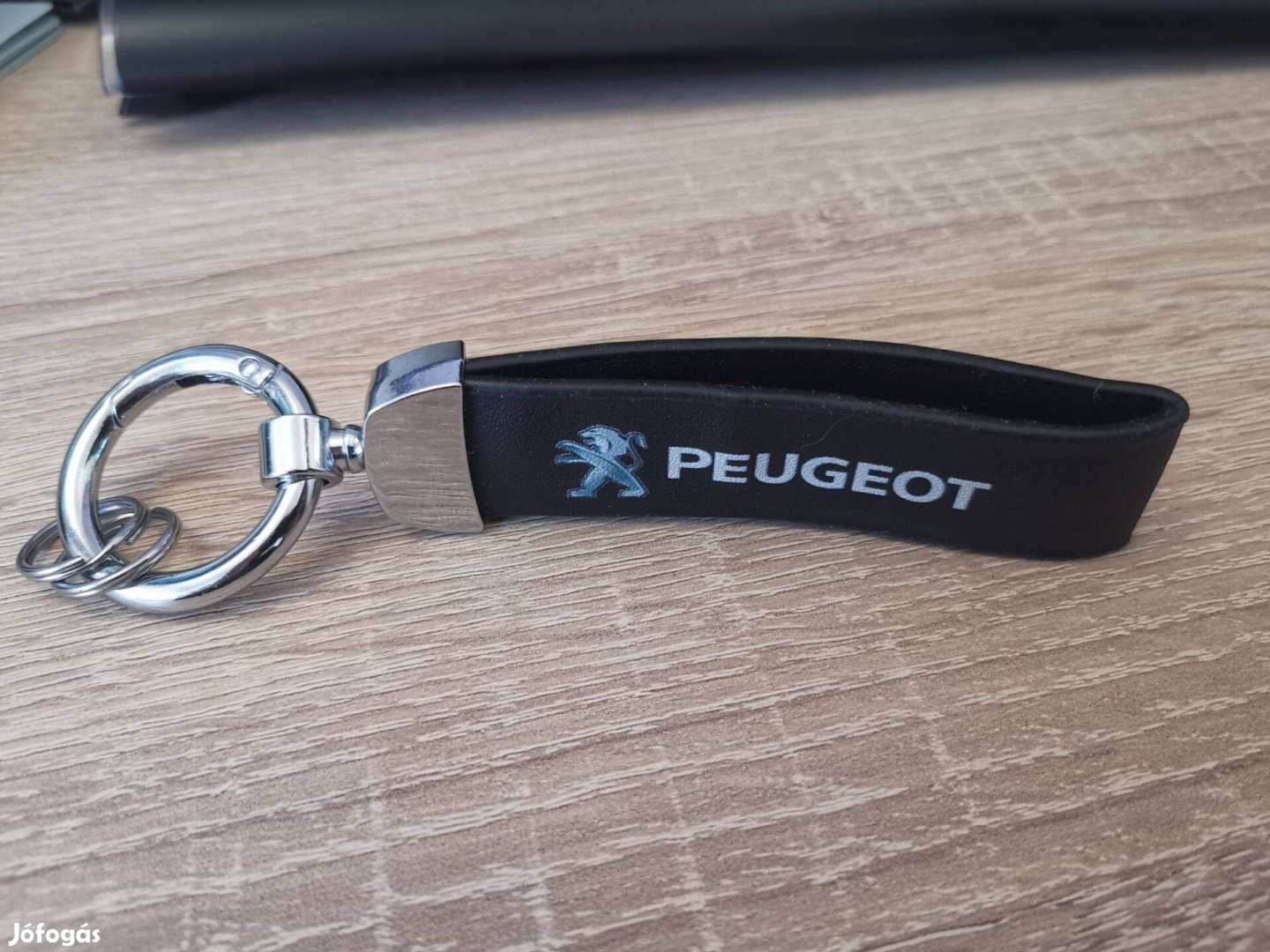 Peugeot autó autós kulcstartó kulcs tartó Pözsi