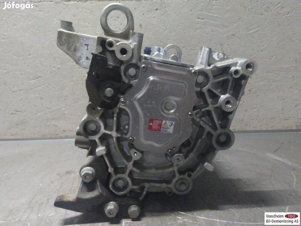 Peugeot e-208 136 LE villanymotor (használt) 1676246580