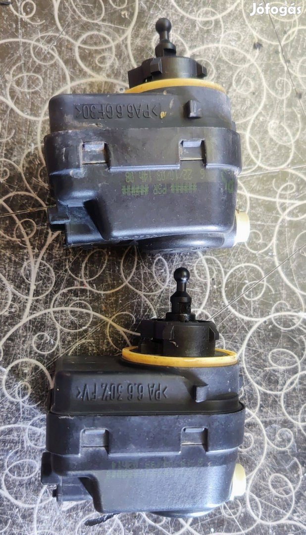 Peugeot fényszóró magasság állító motor