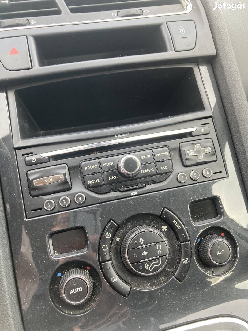 Peugeot gyári bluetooth-os rádio