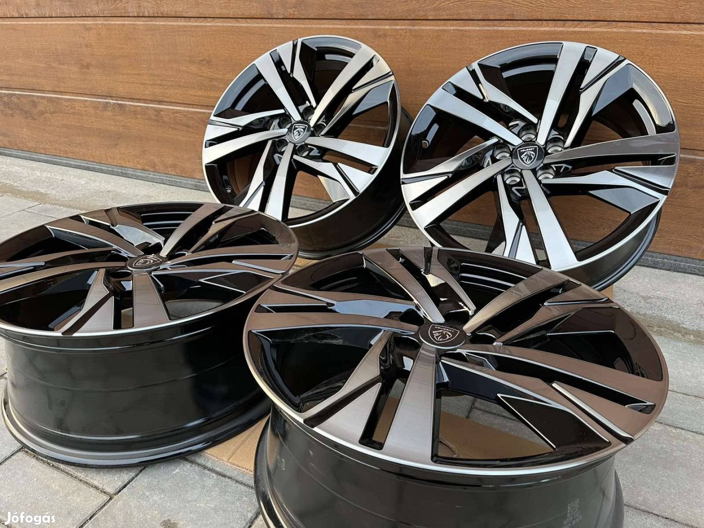 Peugeot gyári új 19-es alufelni eladó 