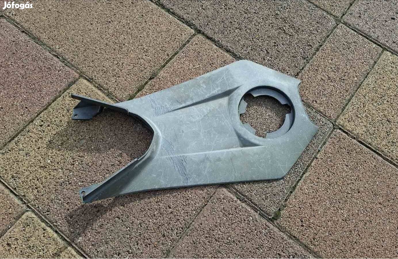 Peugeot jetforce tank keret