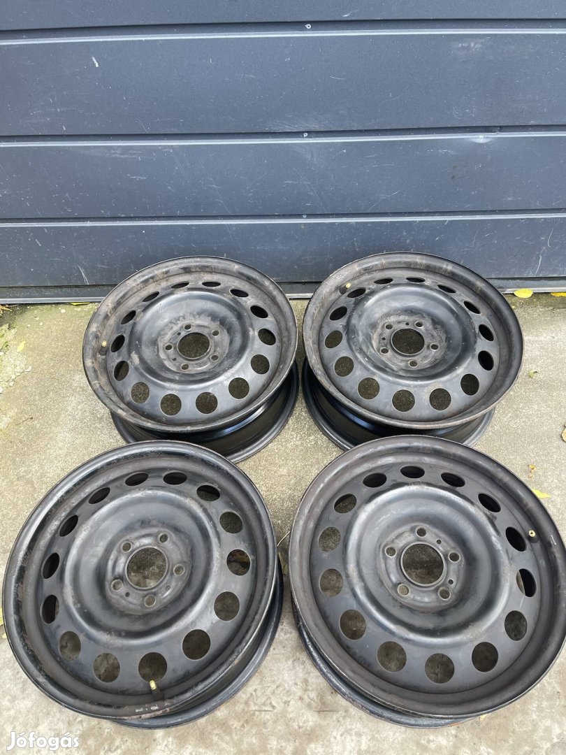 Peugeot lemezfelni 16 coll