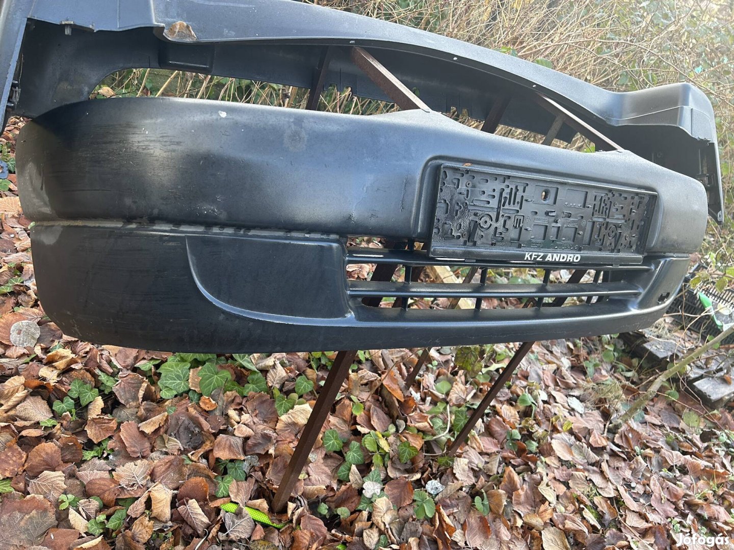 Peugeot partner 3003 évjárat első + hátsó lökhárító  