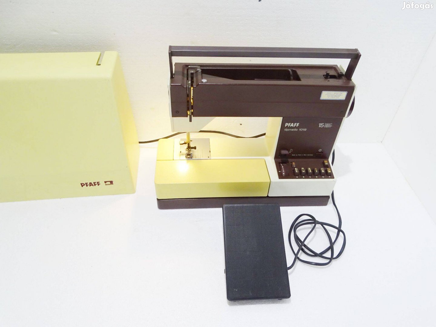 Pfaff Tipmatic 1019 varrógép
