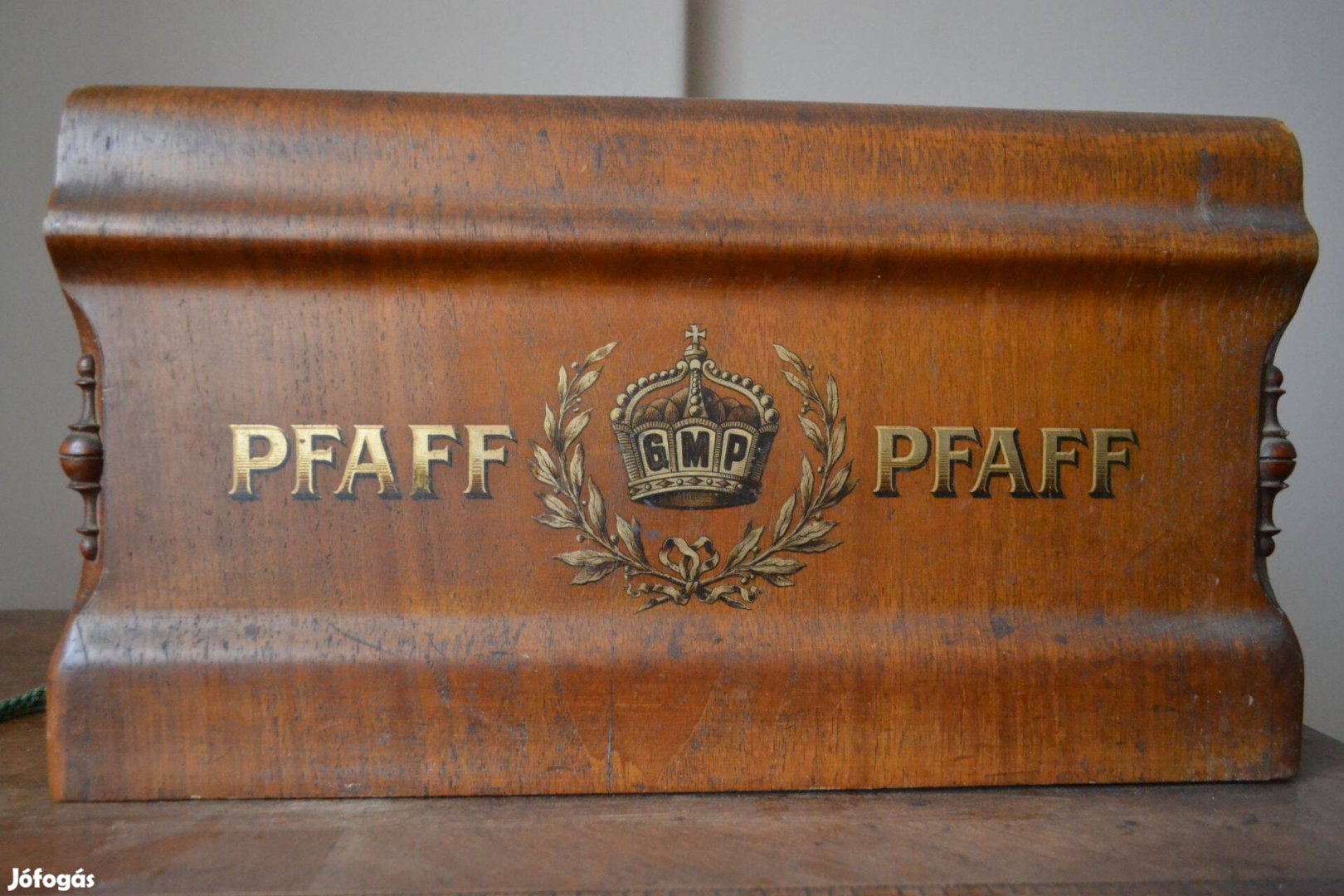 Pfaff varrógép eladó (antik)