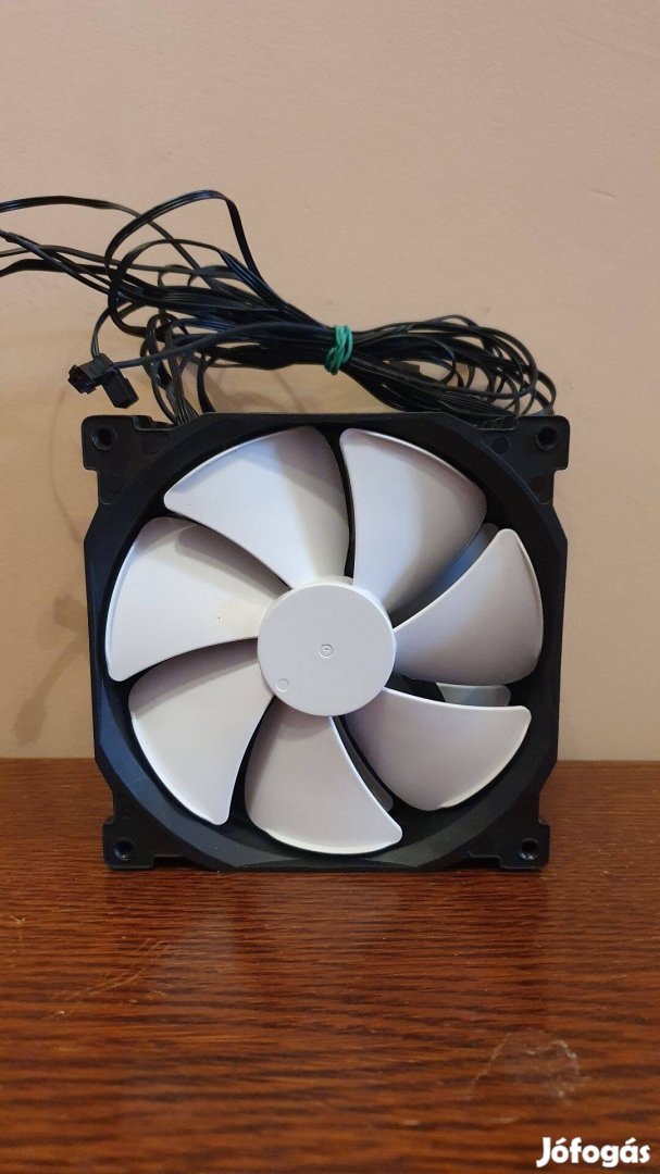 Phanteks 140mm non led számítógépház ventilátor