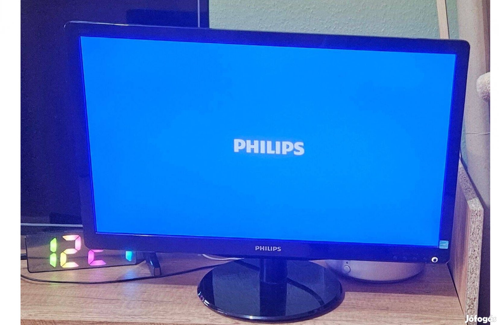 Philips 226V4L tipusú 16:9 full HD monitor