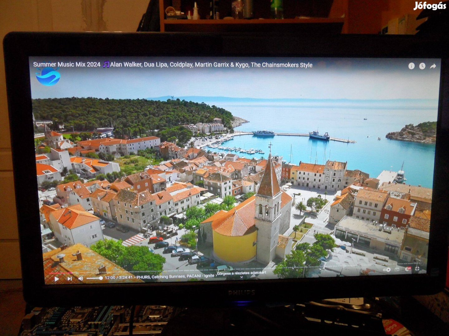 Philips 24" LED monitor-Power Szenzorral, 2X HDMI bement