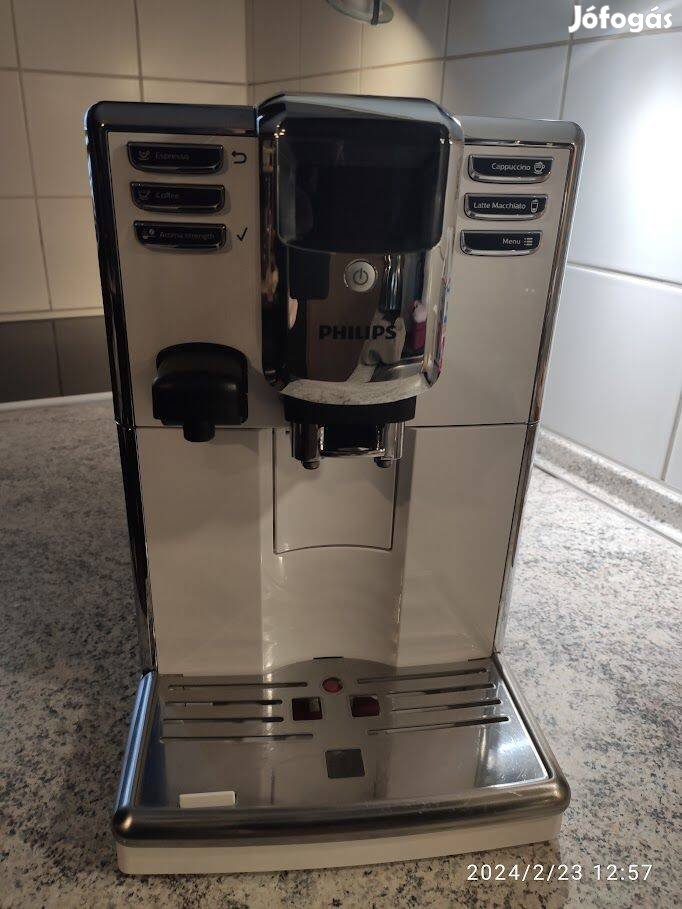 Philips 5000 Lattego - EP5361/10 (Saeco Incanto) automata kávéfőző