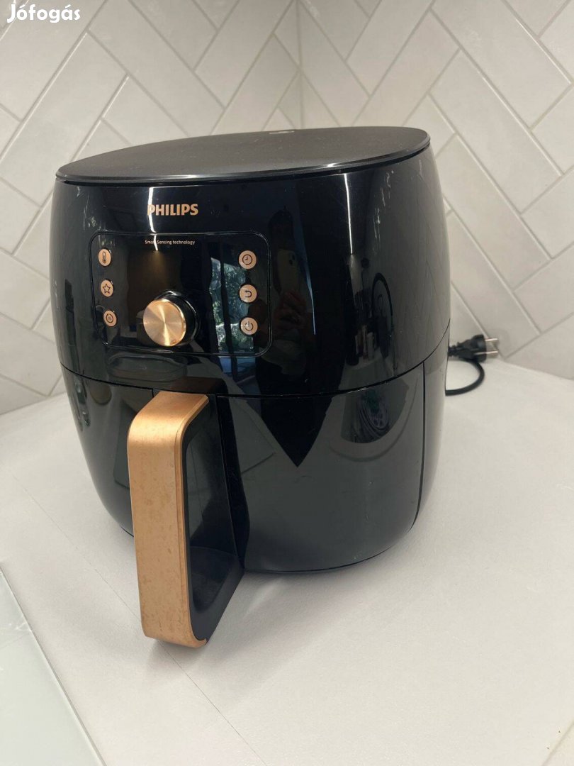 Philips Airfryer Premium XXL forrólevegős sütő 1,4kg kapacítással