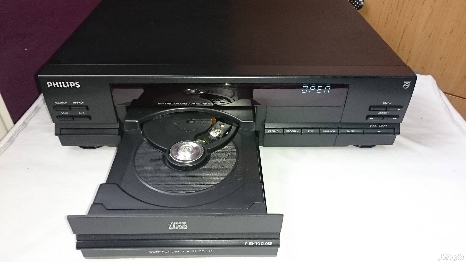 Philips CD 115 CD lejátszó tökéletes működéssel TDA1543 DAC