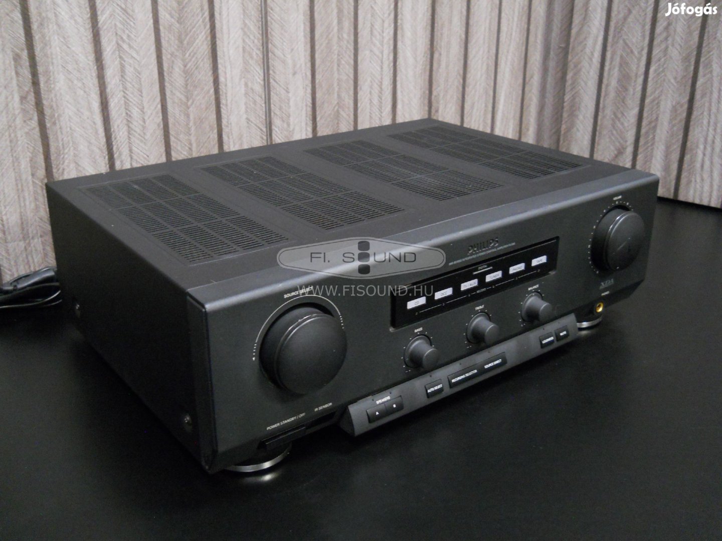 Philips FA930 , 2x50W,8-16ohm,4 hangfalas sztereo erősítő