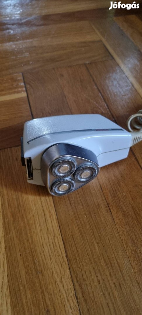 Philips SC810 elektromos borotva 