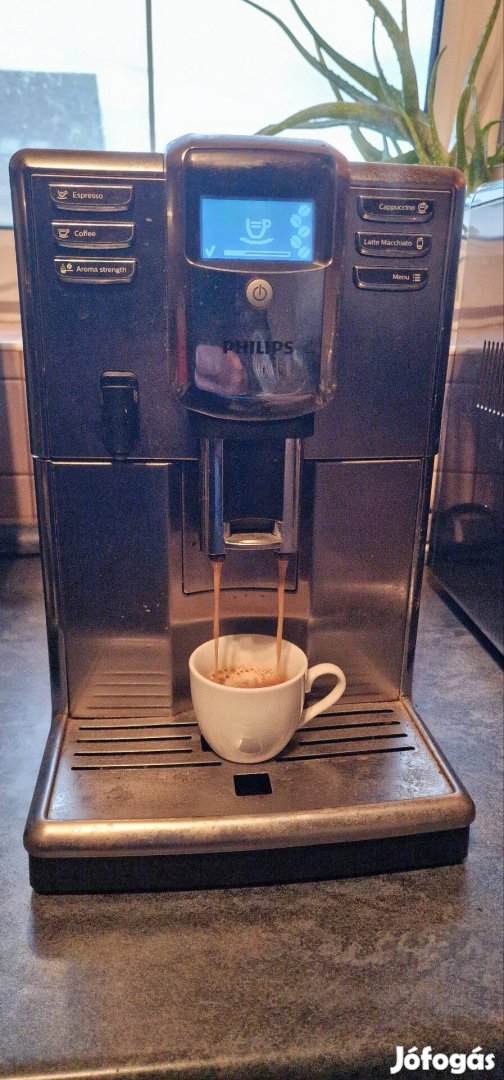 Philips Saeco Incanto működő digitkijelzős automata darálós kávéfőző 