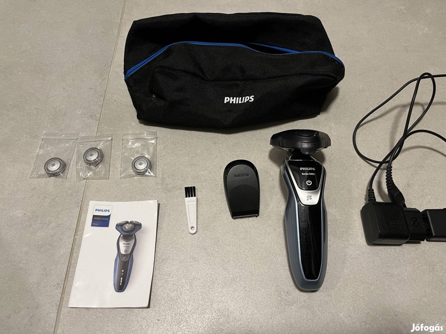 Philips Shaver Series 5000 nedves és száraz elektromos borotva 