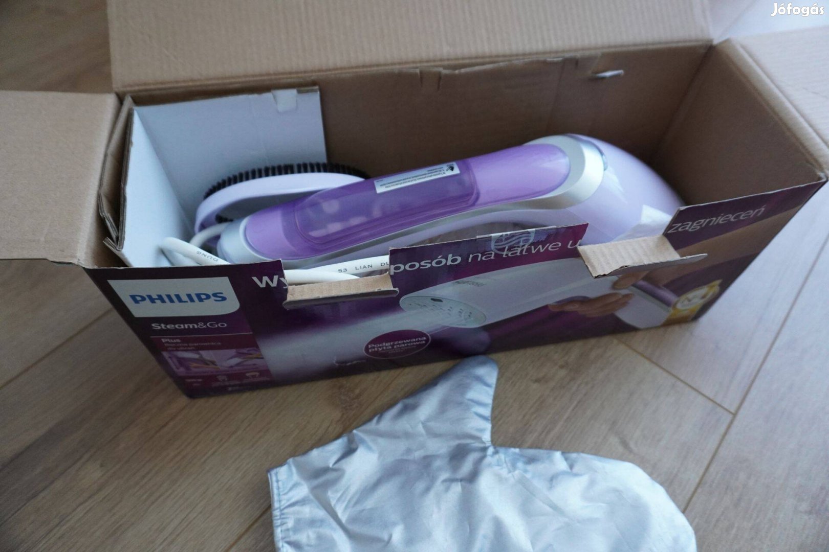Philips Steam & Go Plus 1200W kézi gőzölő