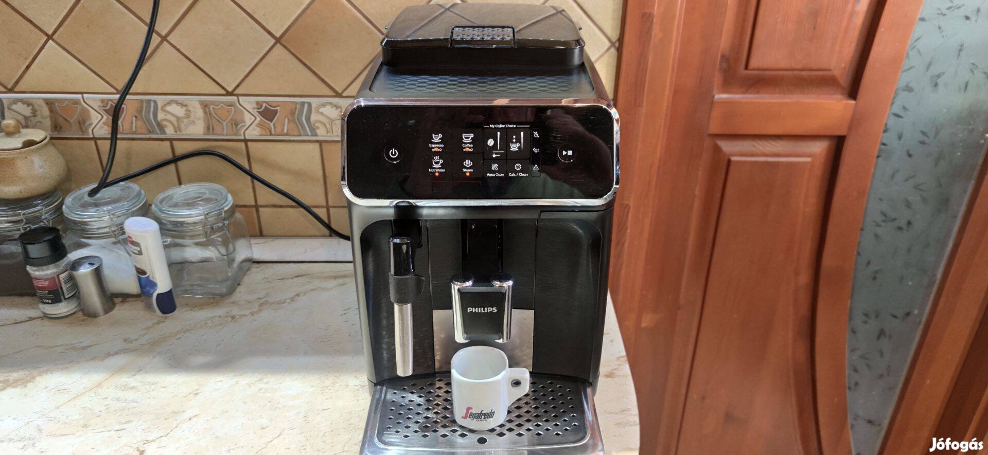 Philips (Saeco) EP2220 felújított automata kávégép garanciával
