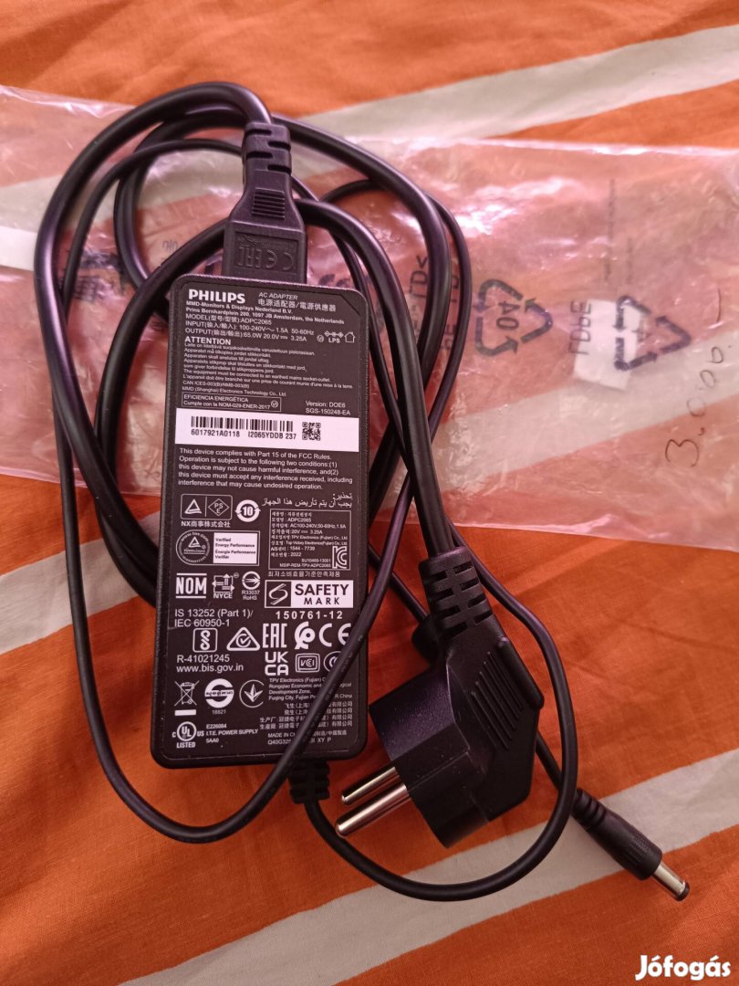Philips adapter, töltő 