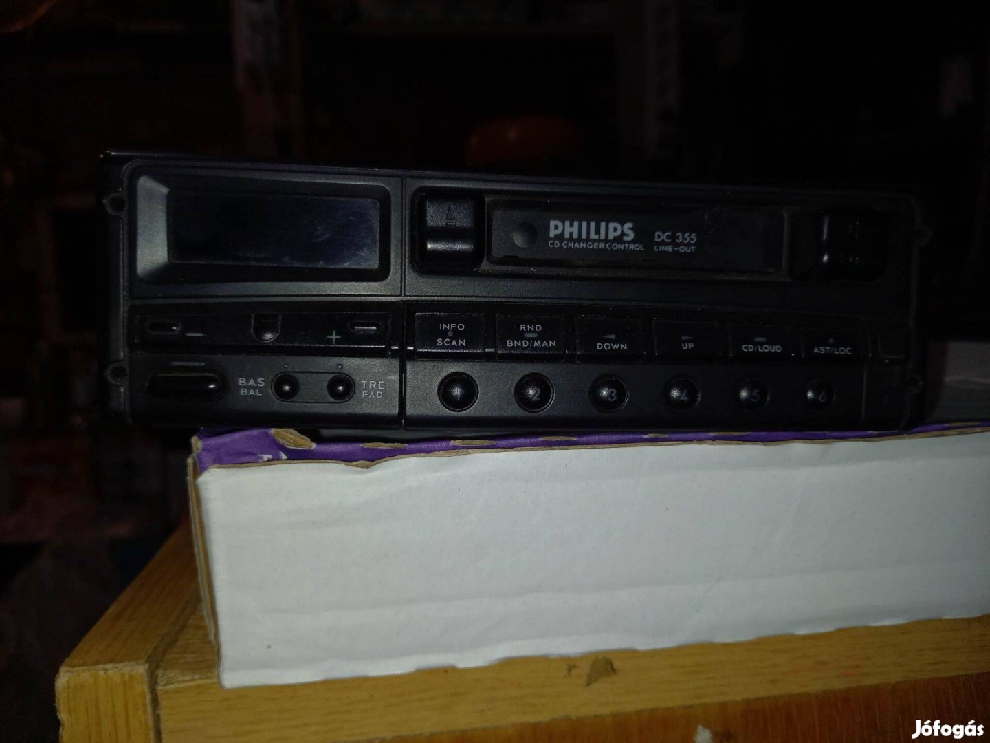 Philips autórádió és CD-tár