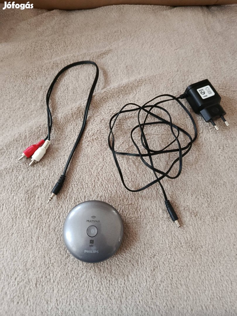 Phillips AEA 270012 BLUETOOTH RCA adapter