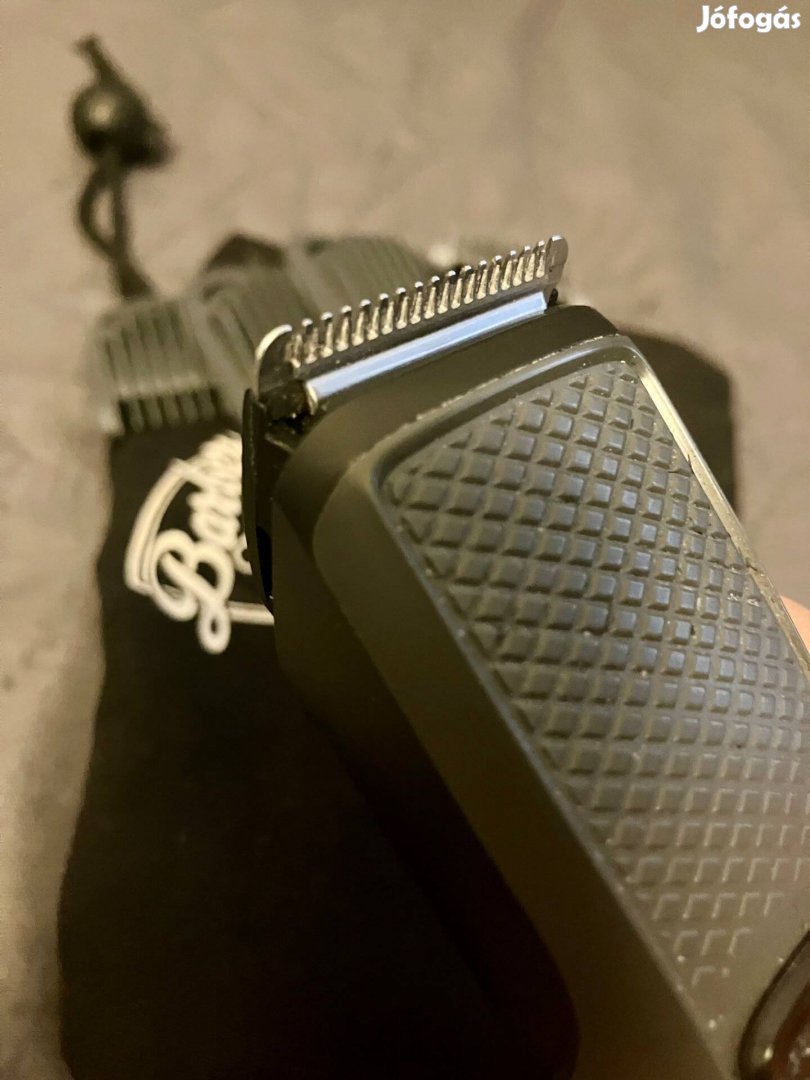 Phlips Series 1000 szakállvágó