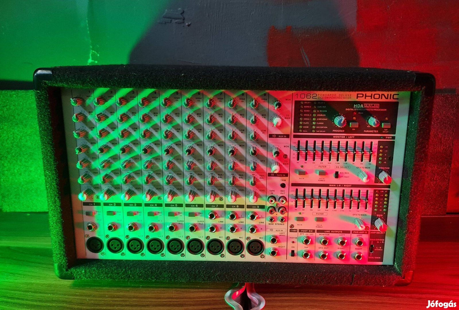 Phonic 1062 keverőerősítő 2x375W szép állapotban, 1 hónap garancia