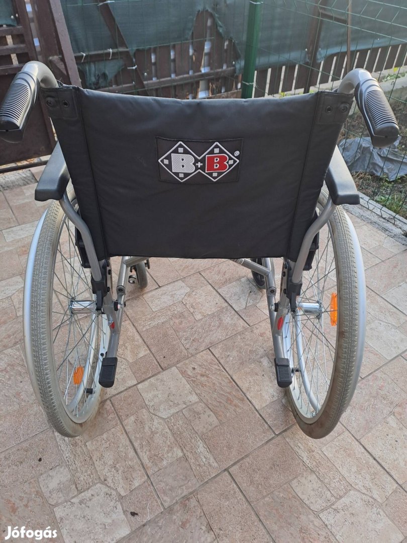 Piaci ar alatt olcsón újszerű kerekesszek Minőseg Olcsón