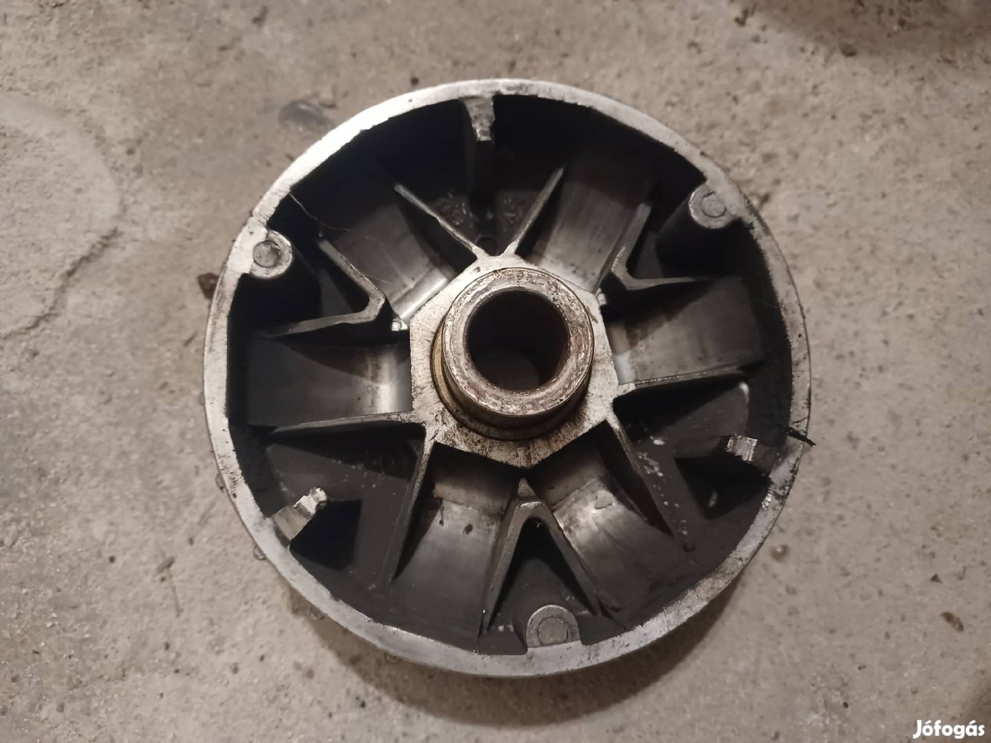 Piaggio 125 variátor Leader Liberty Vespa X8 X9 Runner