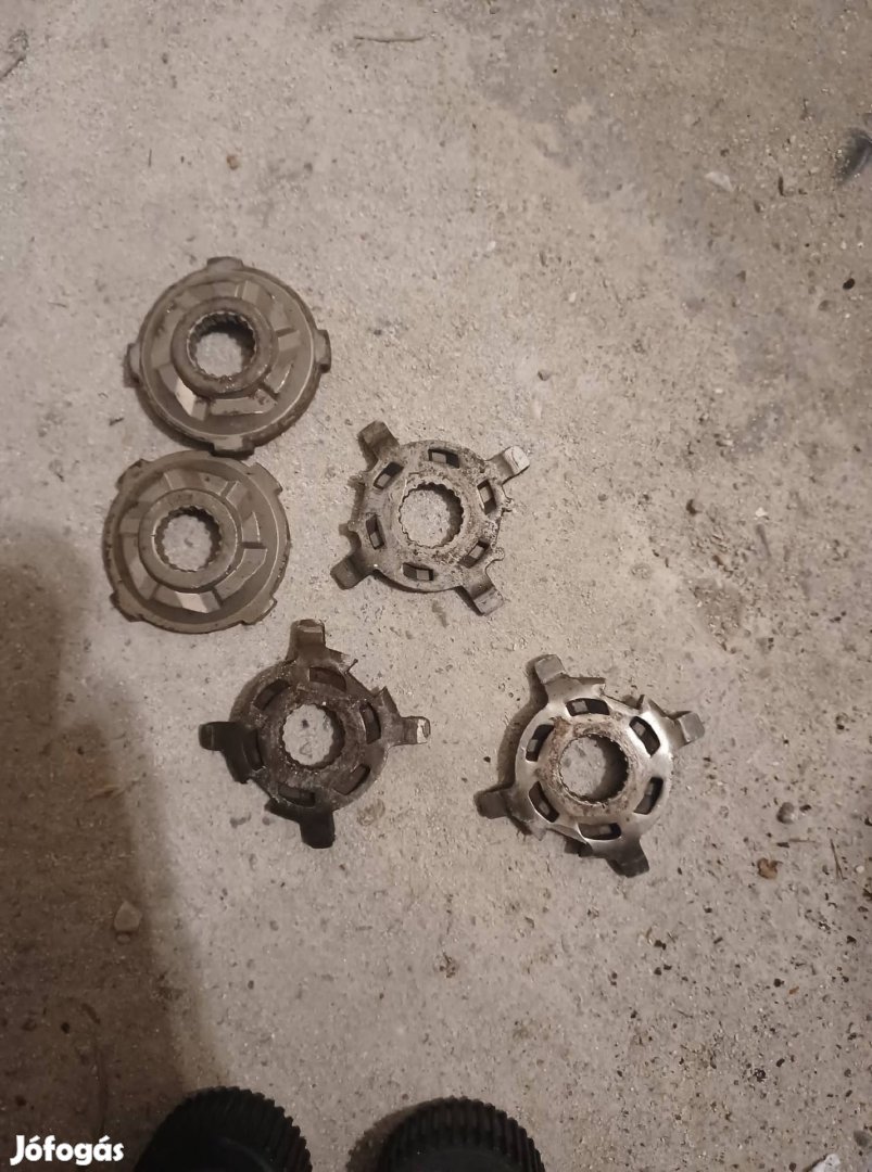 Piaggio 50 berúgó racsni