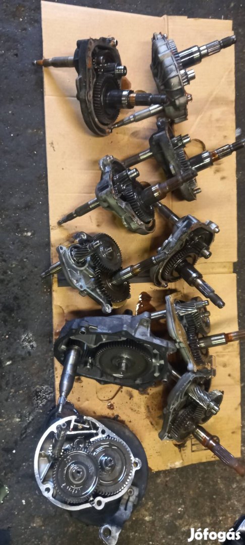 Piaggio 50 végáttétel Miskolc