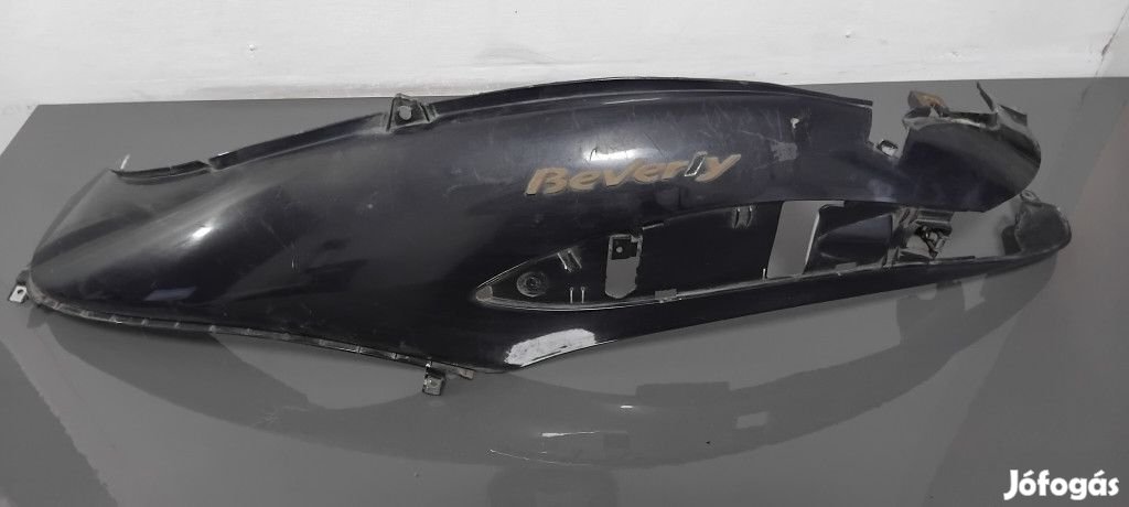 Piaggio Beverly 125/200/250/400 Bal oldali idom