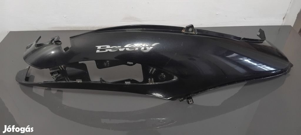 Piaggio Beverly 125/200/250/400 Jobb oldali idom