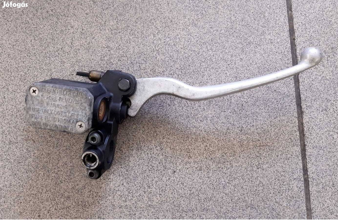 Piaggio Beverly 125 első fékmunkahenger